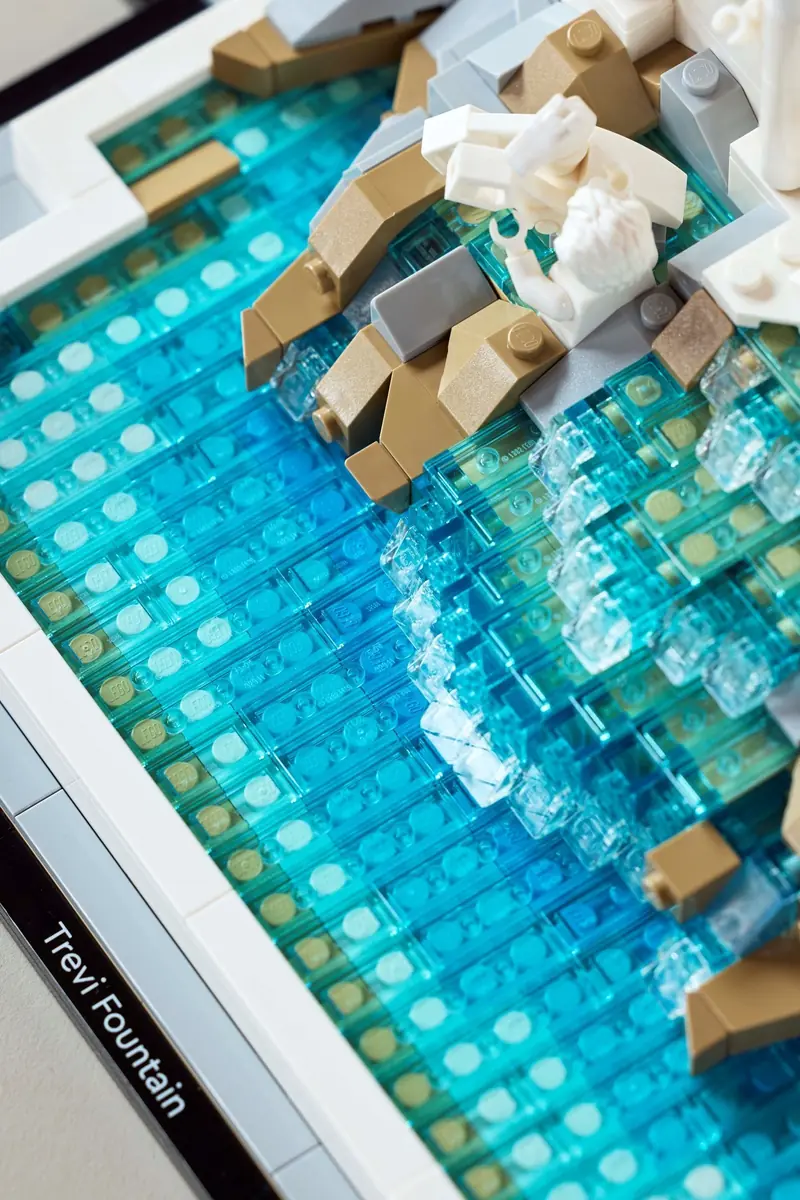 LEGO 21062 Fontanna di Trevi zdjęcie 10