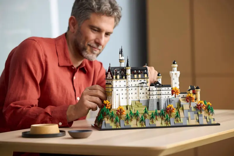LEGO 21063 Zamek Neuschwanstein zdjęcie 12
