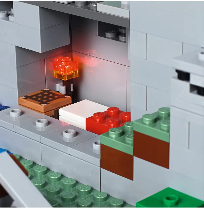 LEGO 21137 Górska jaskinia zdjęcie 2