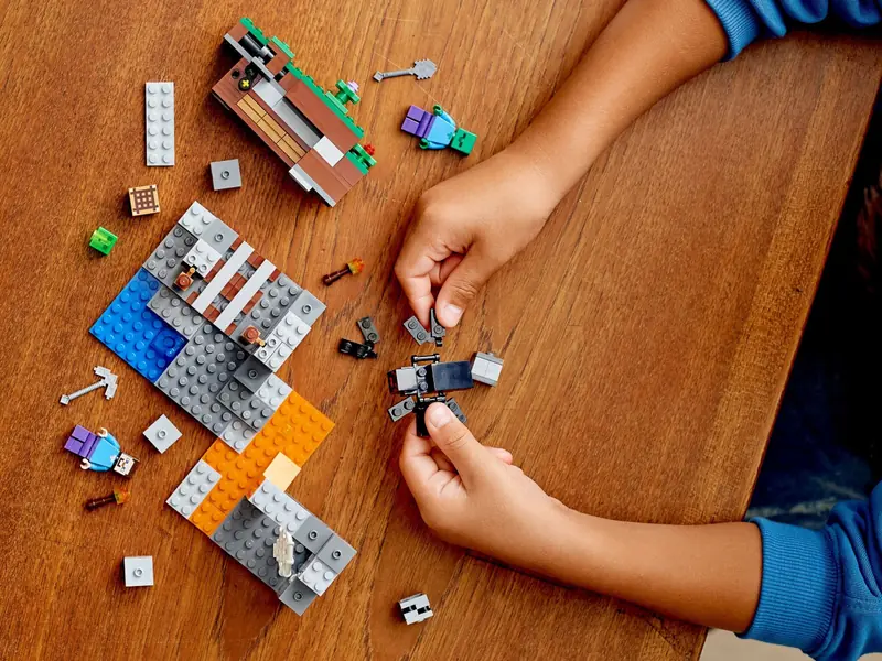 LEGO 21166 „Opuszczona” kopalnia zdjęcie 7