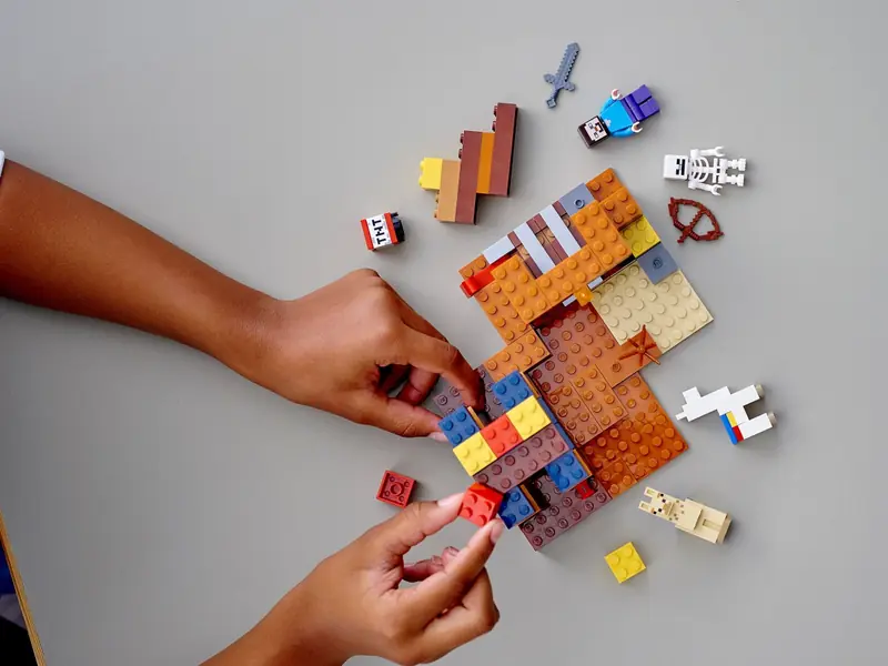 LEGO 21167 Punkt handlowy zdjęcie 10
