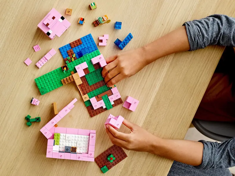 LEGO 21170 Dom w kształcie świni zdjęcie 10
