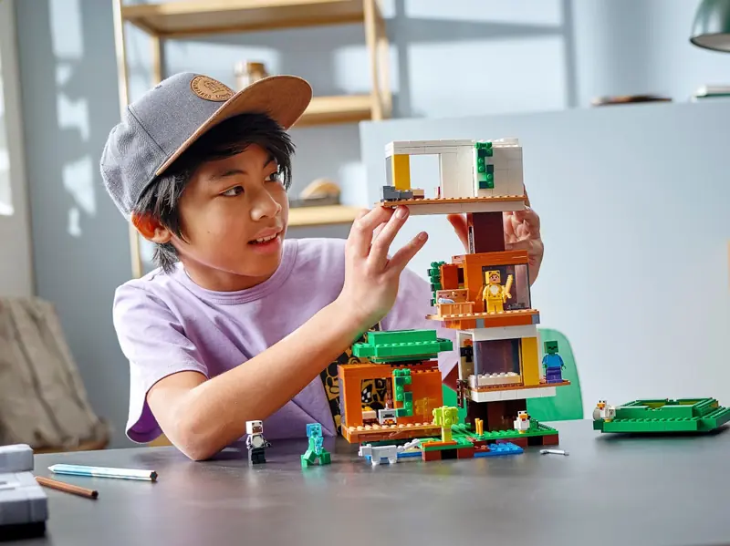 LEGO 21174 Nowoczesny domek na drzewie zdjęcie 13