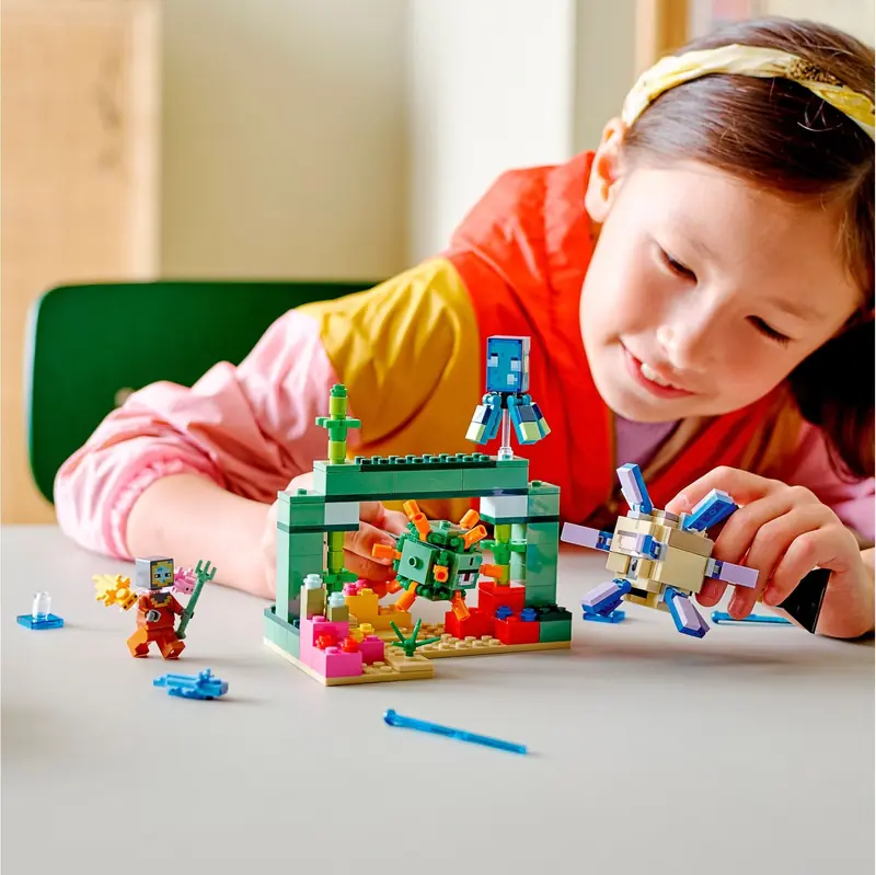 LEGO 21180 Walka ze strażnikami zdjęcie 8