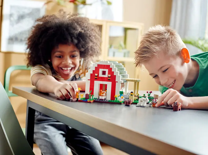 LEGO 21187 Czerwona stodoła zdjęcie 8