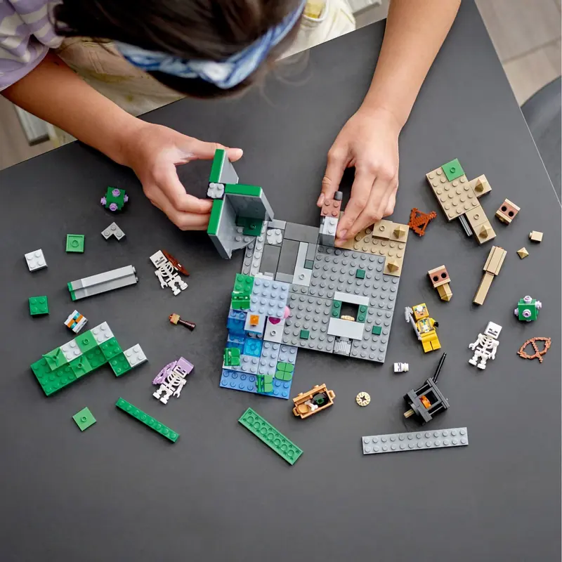 LEGO 21189 Loch szkieletów zdjęcie 4