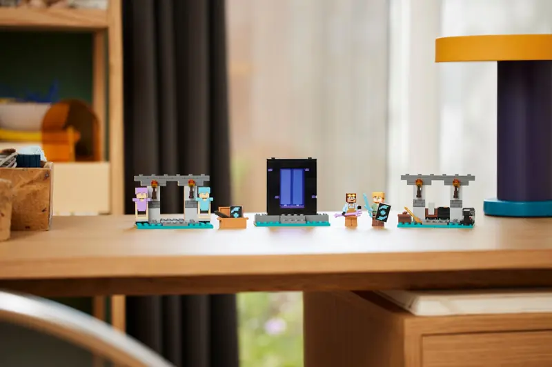 LEGO 21252 Zbrojownia zdjęcie 10