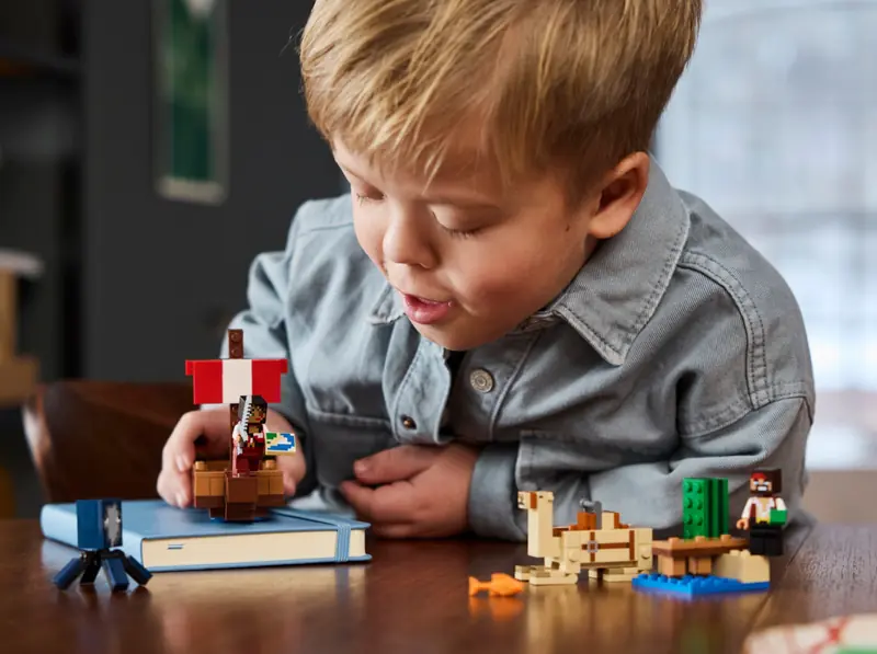 LEGO 21259 Rejs statkiem pirackim zdjęcie 9