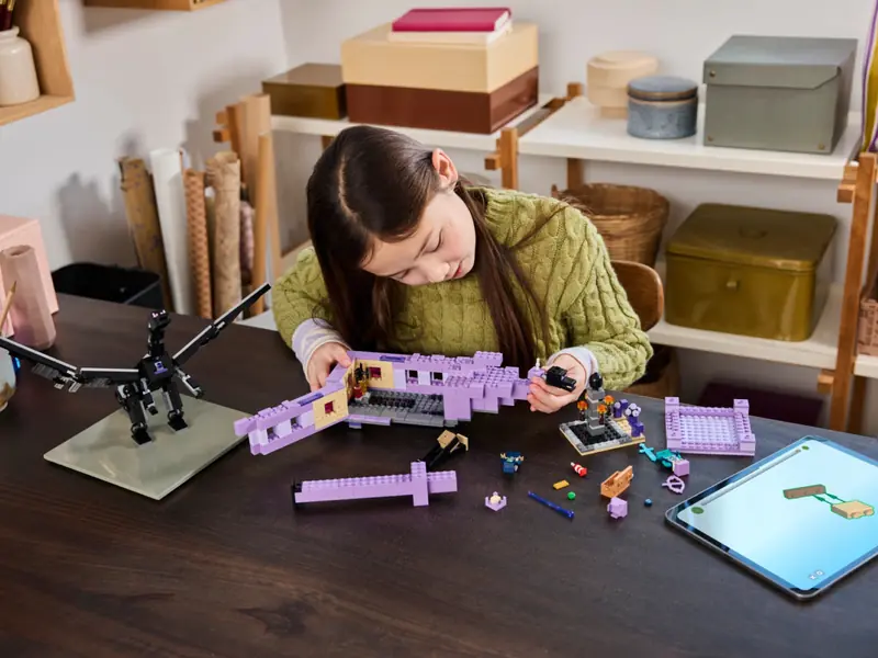 LEGO 21264 Smok Kresu i statek Kresu zdjęcie 8