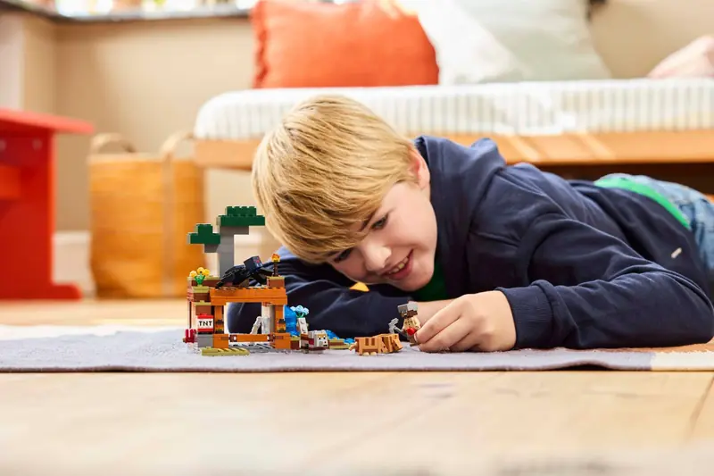 LEGO 21269 Wyprawa do pancernikowej kopalni zdjęcie 9