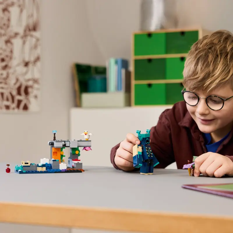 LEGO 21274 Spotkanie ze strażnikiem zdjęcie 11