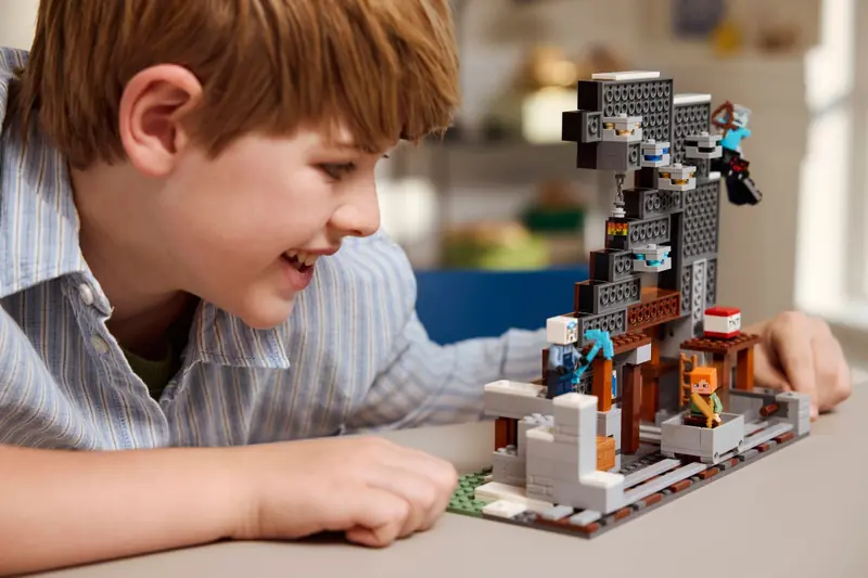 LEGO 21277 Kilofowa kopalnia zdjęcie 9