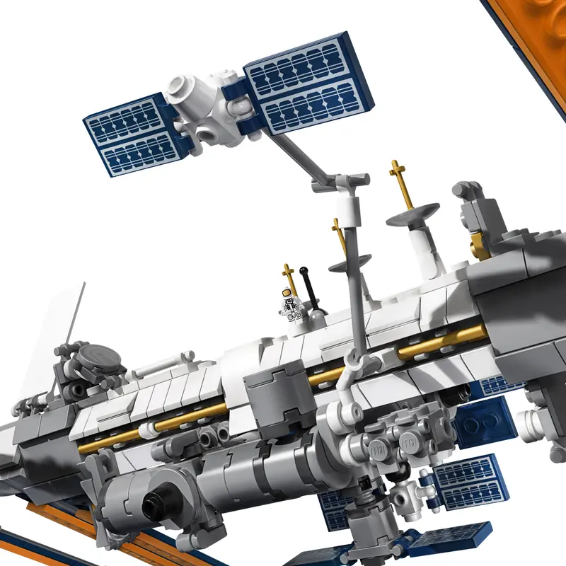 LEGO 21321 Międzynarodowa Stacja Kosmiczna zdjęcie 21