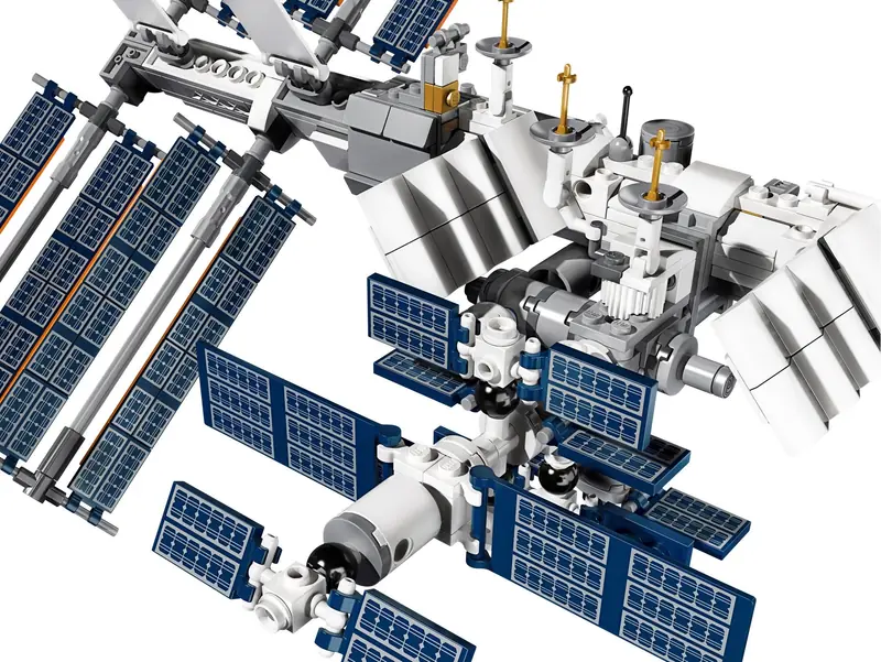 LEGO 21321 Międzynarodowa Stacja Kosmiczna zdjęcie 4