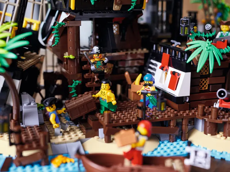 LEGO 21322 Piraci z Zatoki Barakud zdjęcie 65