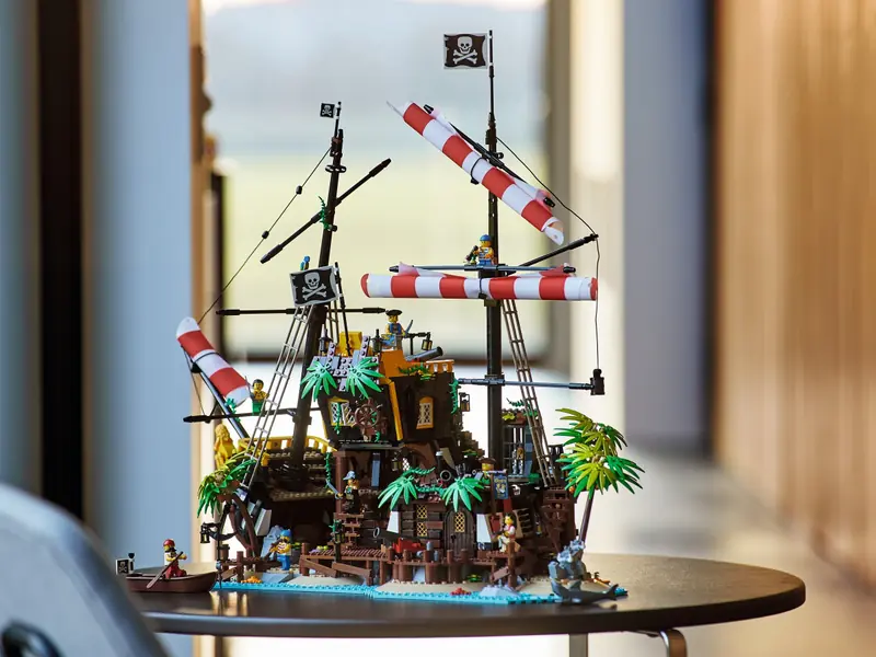 LEGO 21322 Piraci z Zatoki Barakud zdjęcie 69