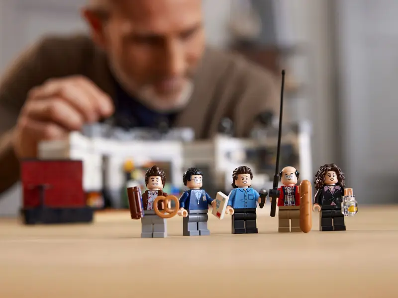 LEGO 21328 Seinfeld zdjęcie 11