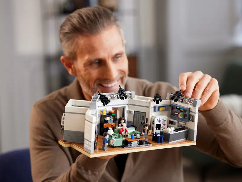LEGO 21328 Seinfeld zdjęcie 22
