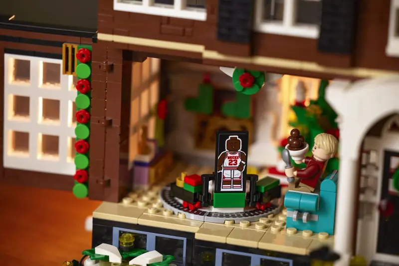 LEGO 21330 Ideas Sam w domu zdjęcie 35