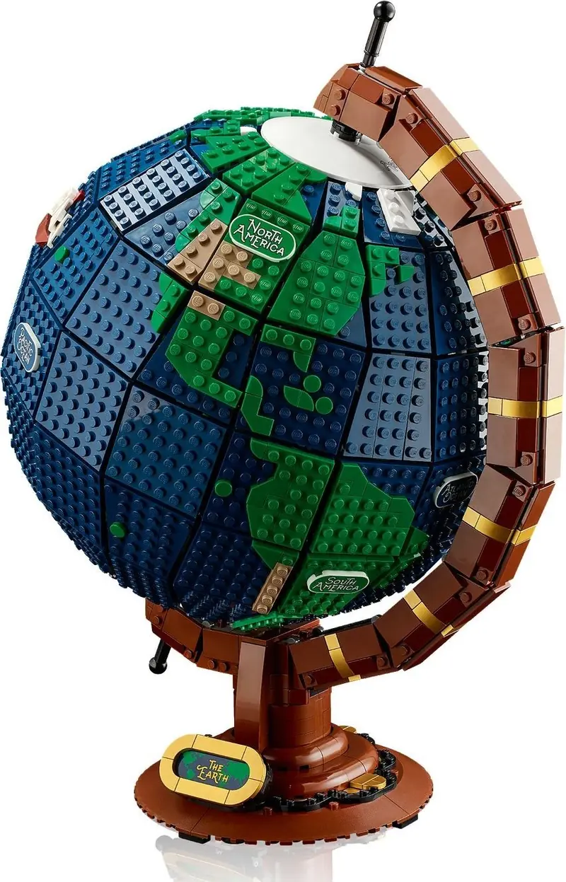 LEGO 21332 Globus zdjęcie 6