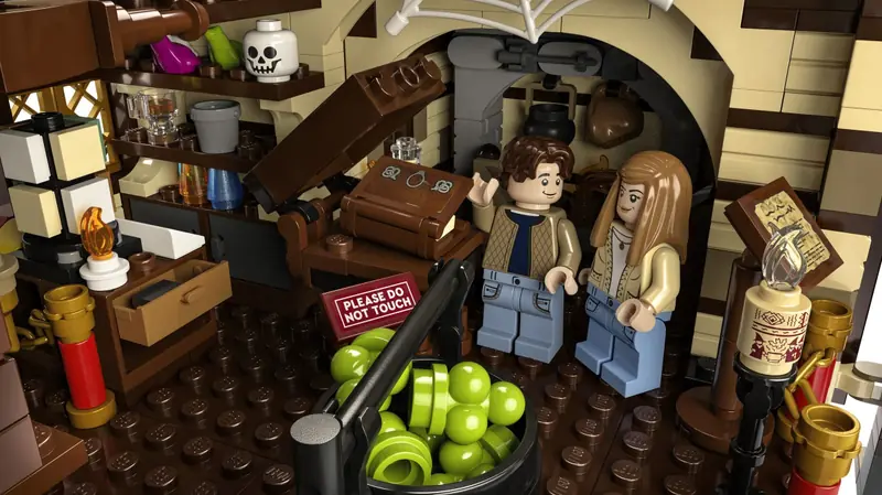 LEGO 21341 Disney Hokus Pokus: Chata sióstr Sanderson zdjęcie 25