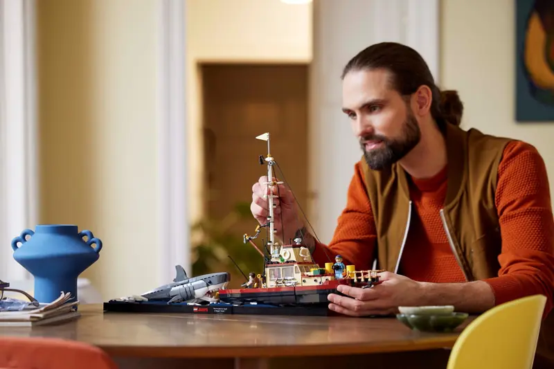 LEGO 21350 Szczęki zdjęcie 11