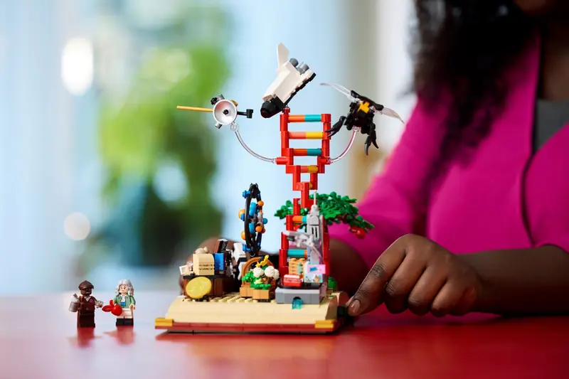LEGO 21355 Ewolucja przedmiotów ścisłych zdjęcie 10
