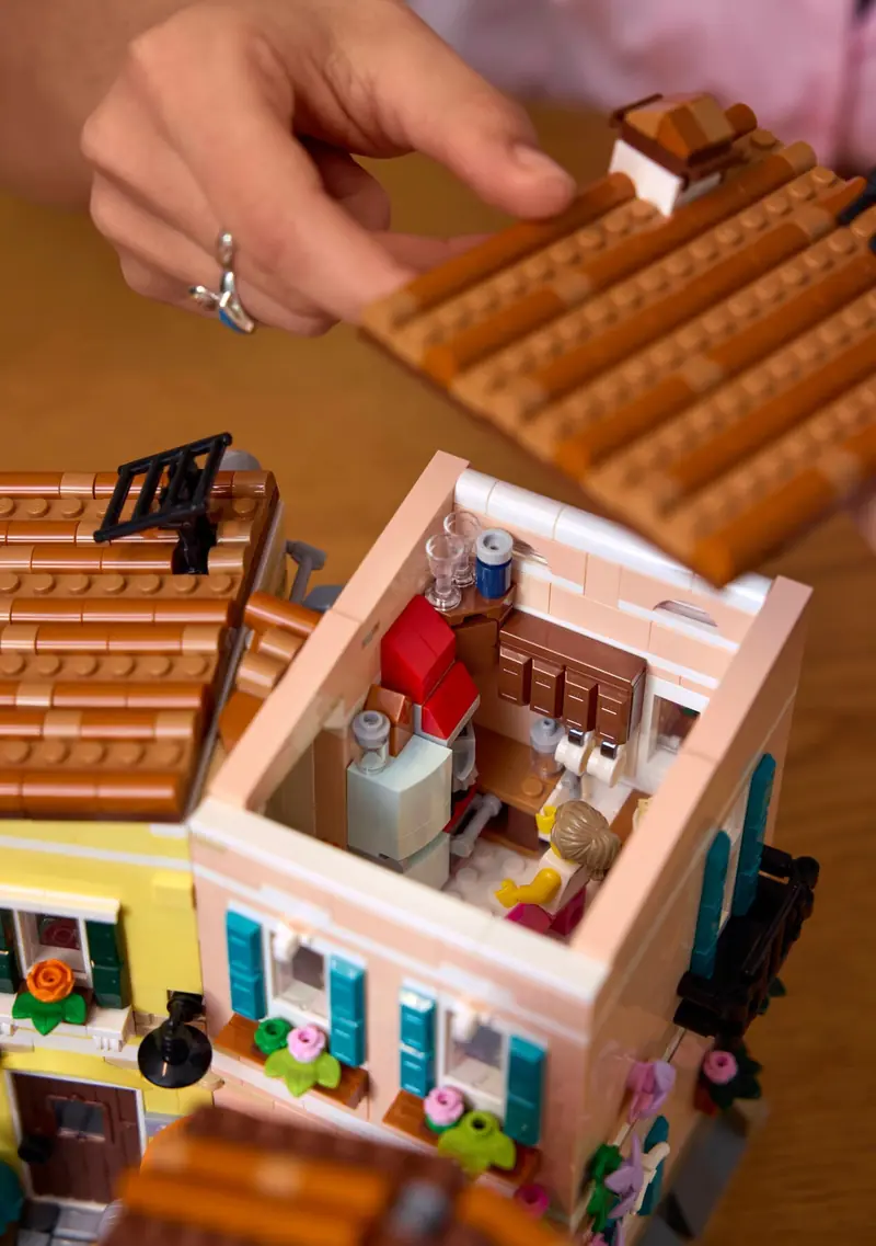 LEGO 21359 Włoska riwiera zdjęcie 13