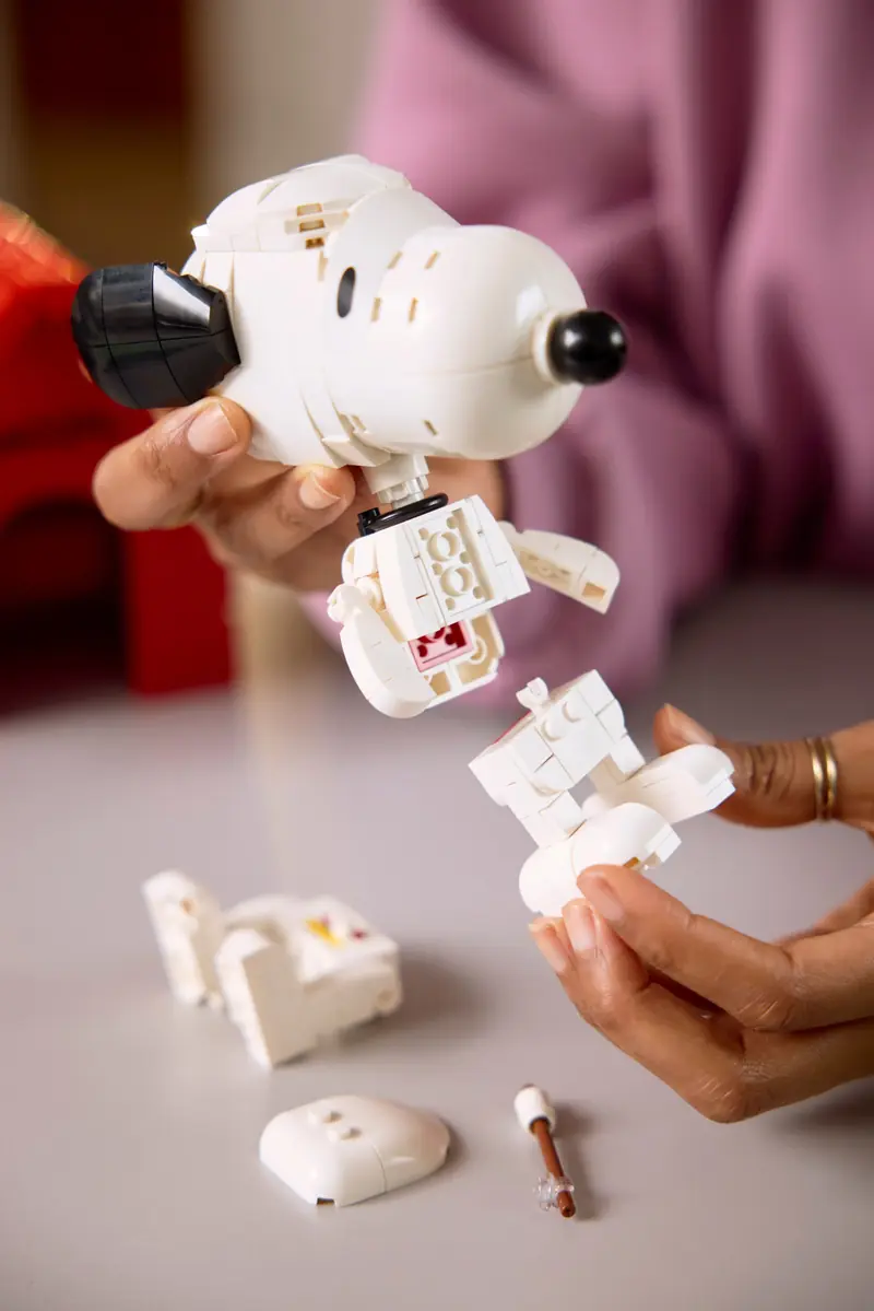 LEGO 21368 Fistaszki: Buda Snoopy’ego zdjęcie 11