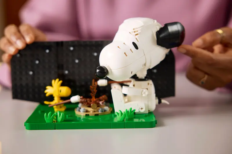 LEGO 21368 Fistaszki: Buda Snoopy’ego zdjęcie 12