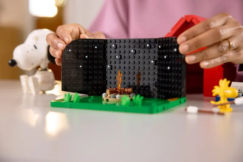 LEGO 21368 Fistaszki: Buda Snoopy’ego zdjęcie 13