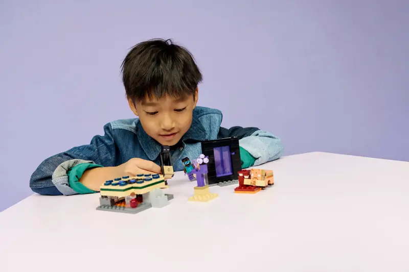 LEGO 21584 Podróż przez portal Netheru i Kresu zdjęcie 10