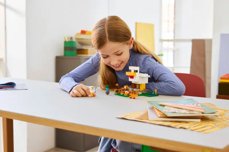 LEGO 21585 Farma kurczaków zdjęcie 11