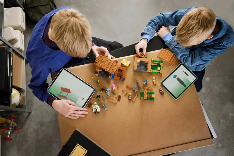 LEGO 21596 Najazd przywoływaczy na wioskę zdjęcie 10