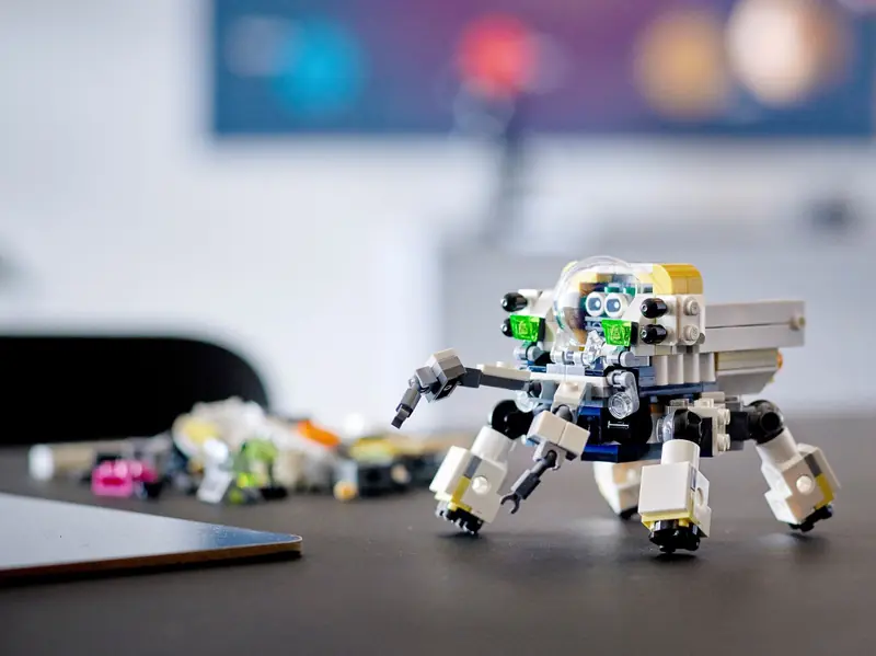 LEGO 31115 Kosmiczny robot górniczy zdjęcie 16