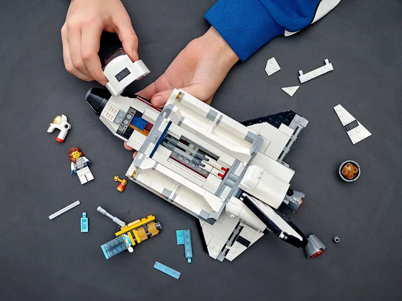 LEGO 31117 Przygoda w promie kosmicznym zdjęcie 14