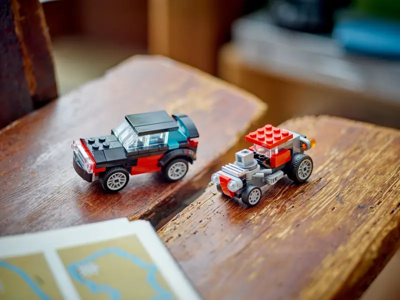LEGO 31146 Ciężarówka z platformą i helikopterem zdjęcie 9