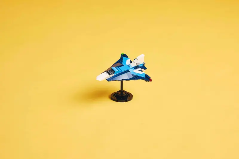 LEGO 31160 Statek powietrzny: samolot wyścigowy zdjęcie 12
