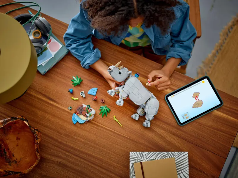 LEGO 31171 Dzikie zwierzęta: dumny nosorożec z ptakami zdjęcie 9