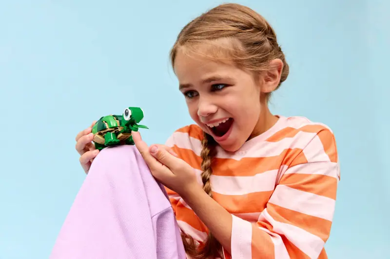 LEGO 31377 Żółw i kwiat lilii wodnej zdjęcie 9