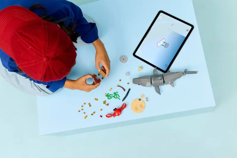 LEGO 31381 Groźny rekin i skrzynia ze skarbem zdjęcie 9