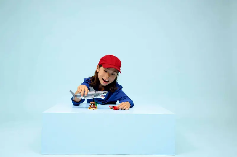 LEGO 31381 Groźny rekin i skrzynia ze skarbem zdjęcie 11