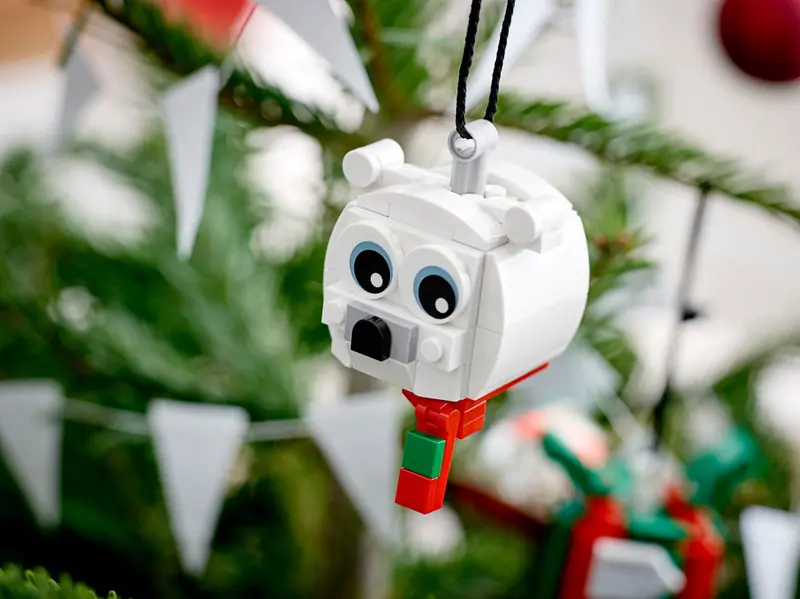 LEGO 40494 Niedźwiedź polarny i pudełko z prezentem zdjęcie 5