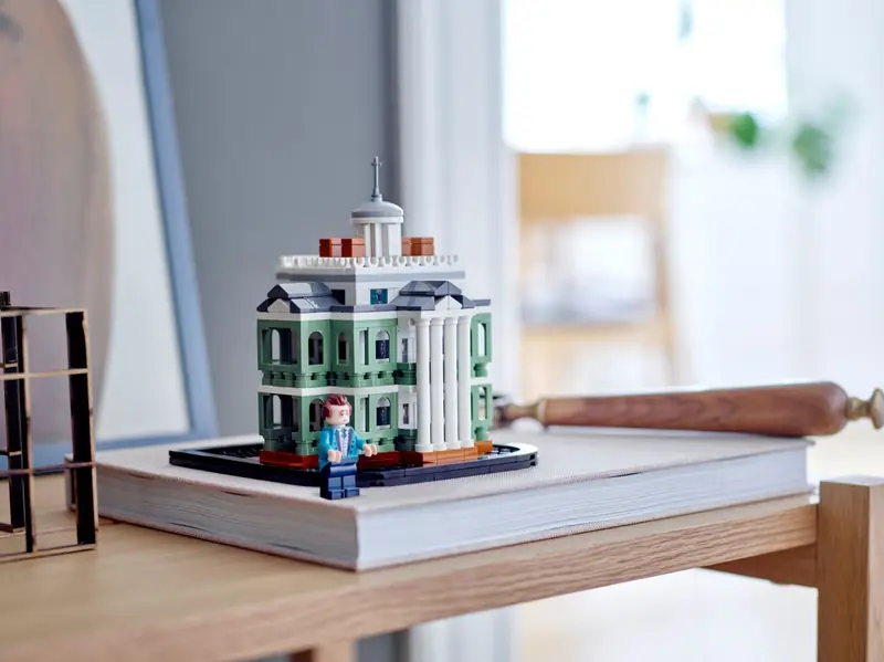 LEGO 40521 Miniaturowa nawiedzona rezydencja Disneya zdjęcie 5