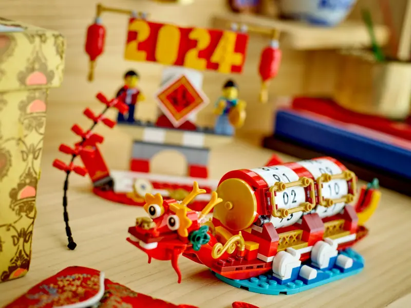 LEGO 40678 Kalendarz festiwalowy zdjęcie 5