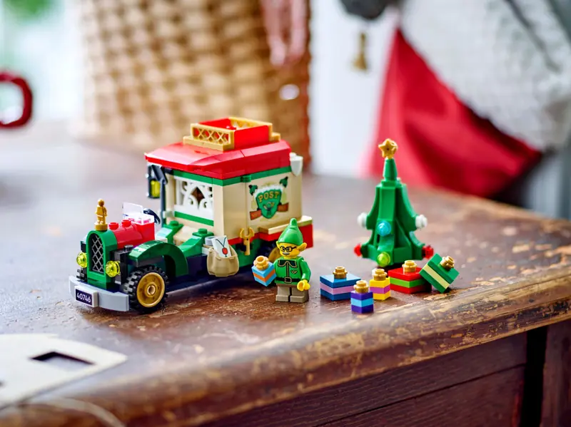 LEGO 40746 Ciężarówka Świętego Mikołaja zdjęcie 5
