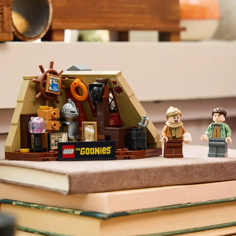 LEGO 40773 Goonies: strych Walshów zdjęcie 7