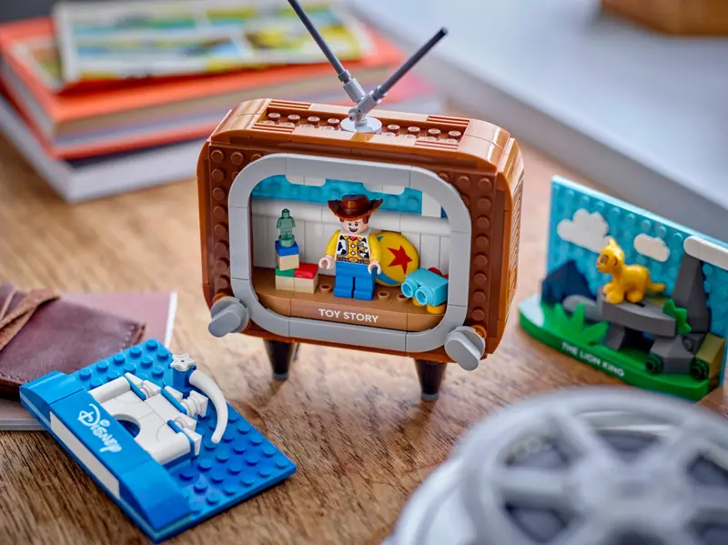LEGO 40774 Sceny z klasycznych animacji zdjęcie 4