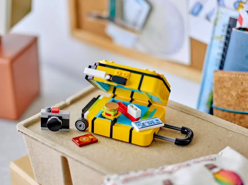 LEGO 40817 Żółta walizka podróżna zdjęcie 7