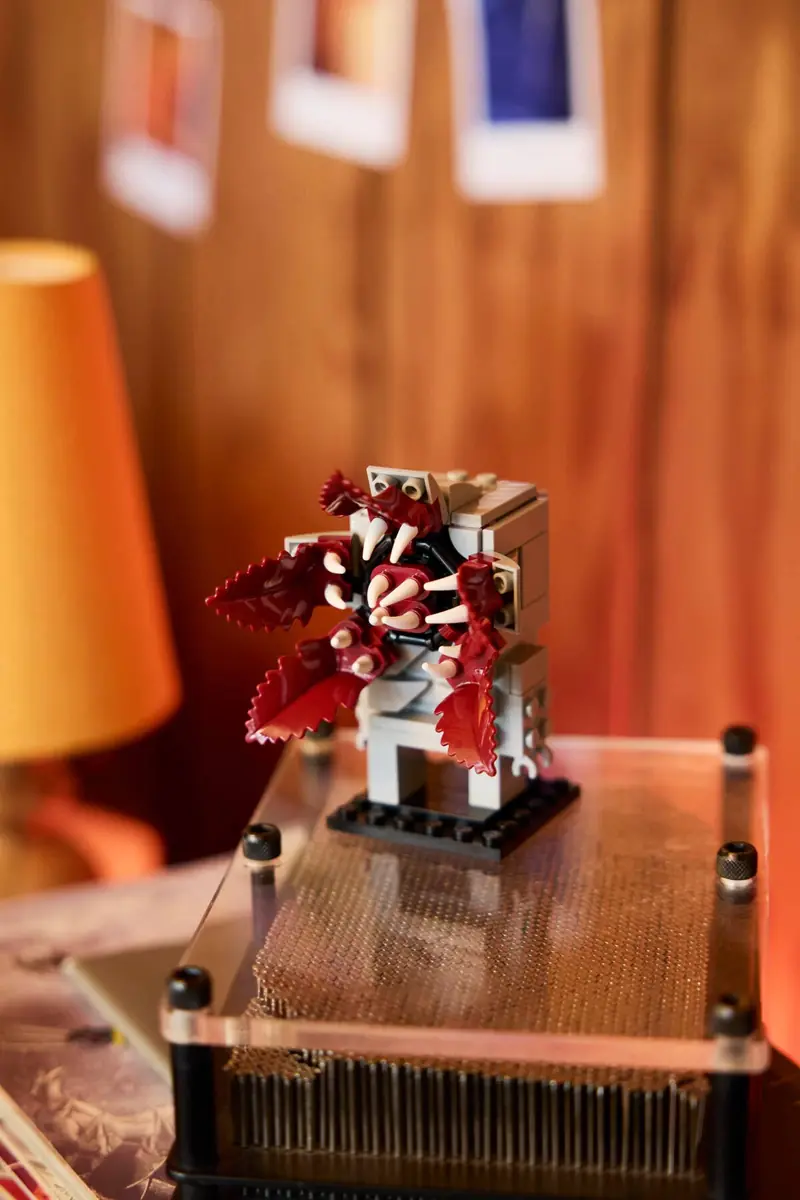 LEGO 40879 Figurki Jedenastki, Max, Demogorgona i Holly zdjęcie 7